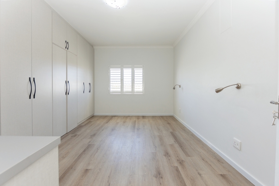 3 Bedroom Property for Sale in Country Club Western Cape